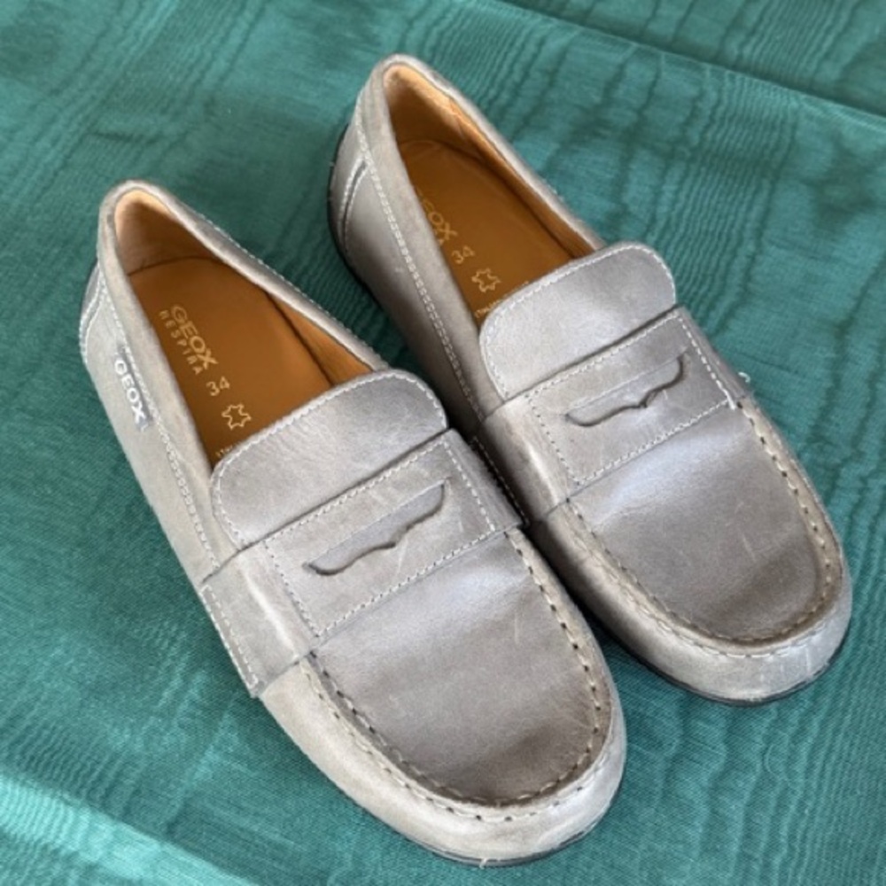 Goex Grey Loafers